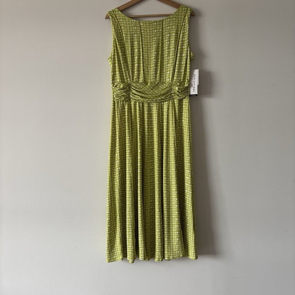 NWT Perceptions Green White Stretch Midi Dress Size‎ Large Office Casual Resort